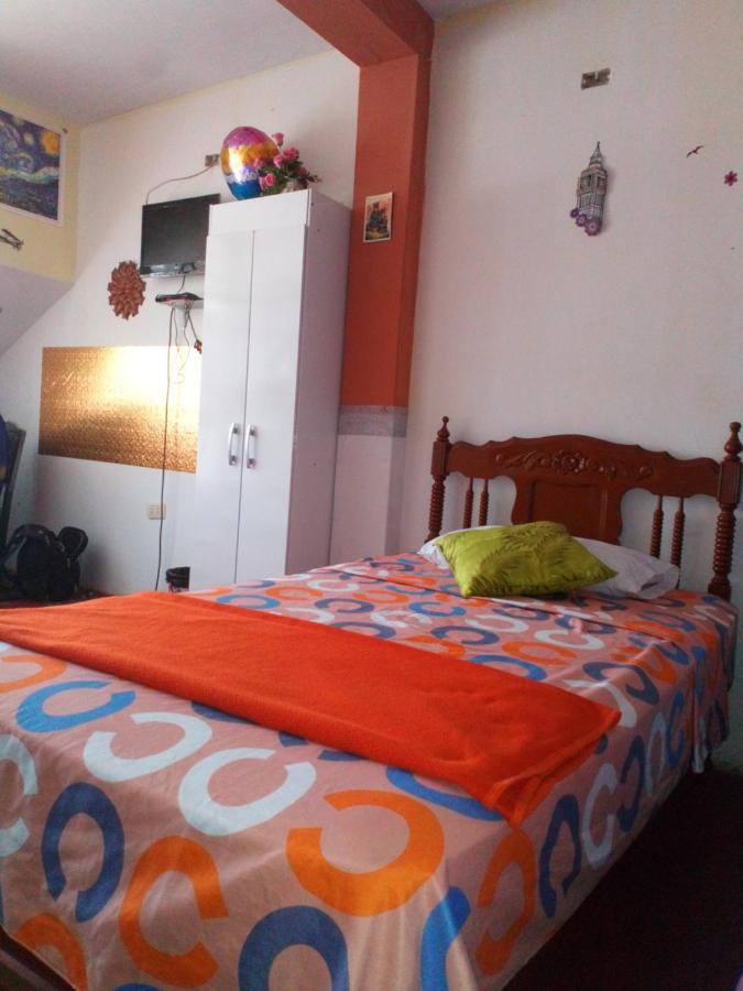 Inti Hostel Airport Lima Luaran gambar